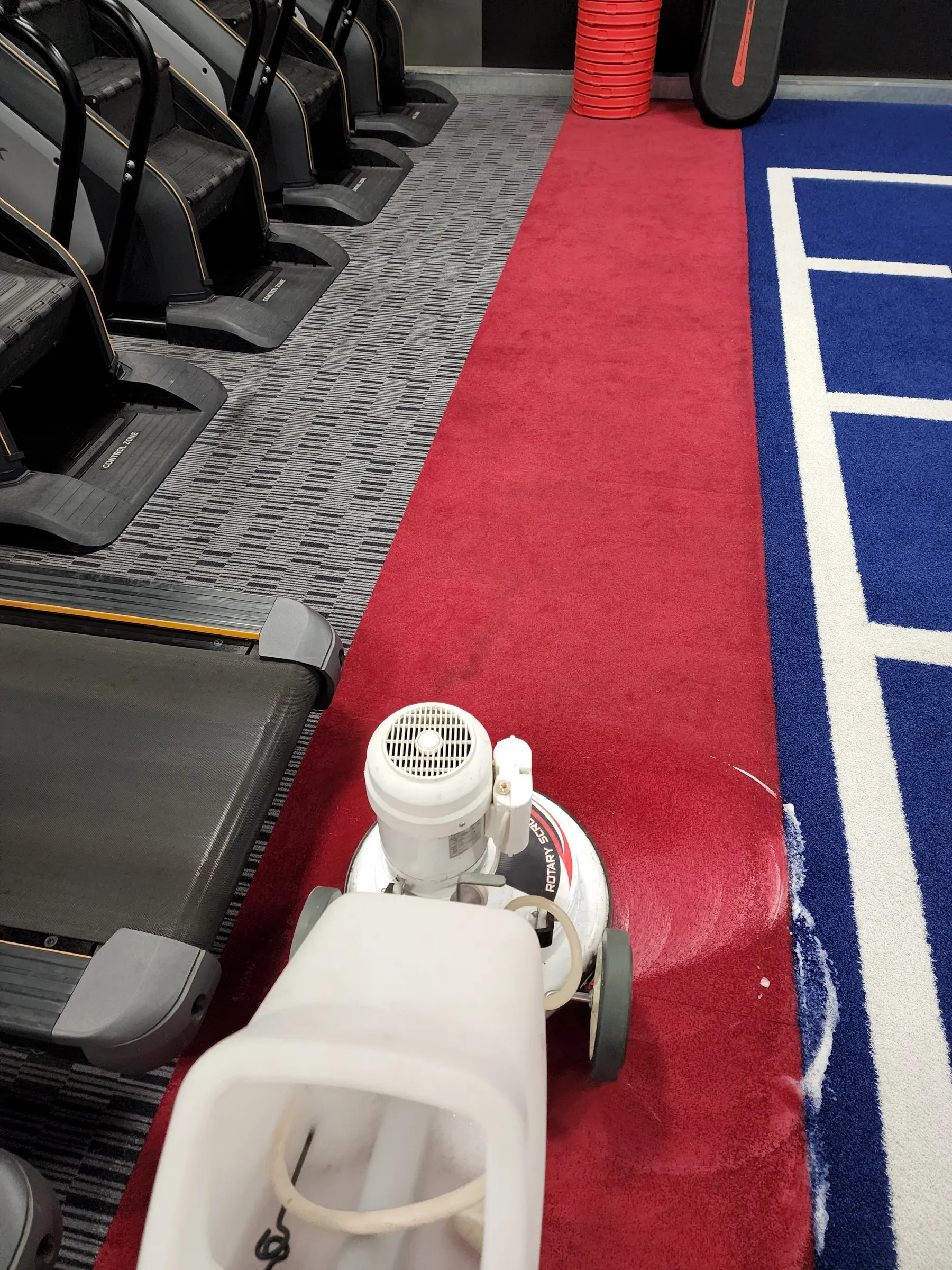 Gym carpet, hot-water extraction